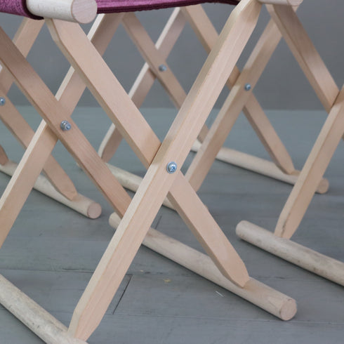 C132 折り畳みチェア×4脚 木製 什器 高さ44㎝ 幅45㎝ 奥行31㎝