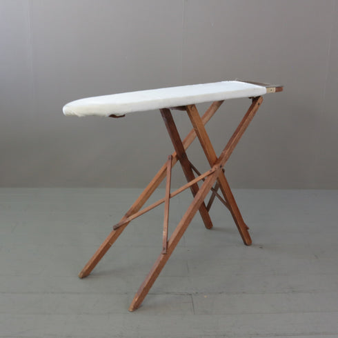 C455 折り畳み式アイロン台 木製 イギリス輸入家具 高さ78㎝ 幅115㎝ 奥行35㎝
