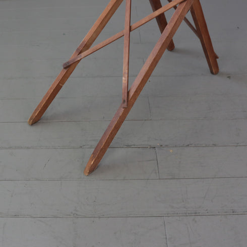 C455 折り畳み式アイロン台 木製 イギリス輸入家具 高さ78㎝ 幅115㎝ 奥行35㎝