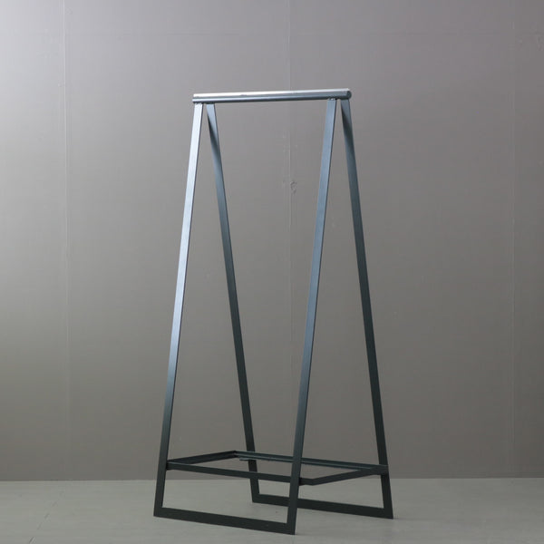 A470 ハンガーラック 金属製 什器 高さ156㎝ 幅75㎝ 奥行き50㎝