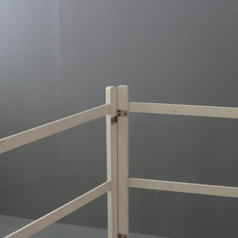 C473 白タオルラック 折り畳み式 木製 イギリス輸入家具 高さ90㎝幅69㎝ 奥行7㎝