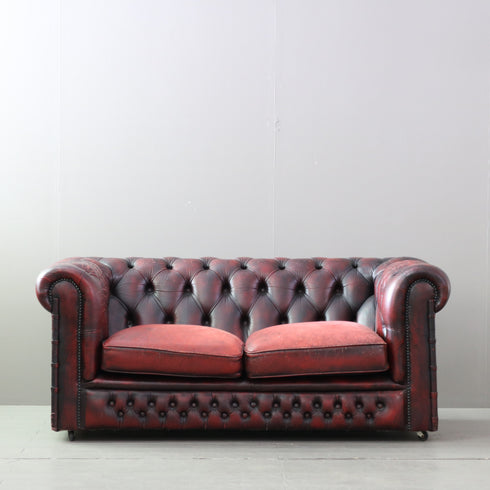 C480 二人掛け チェスターフィールドソファ