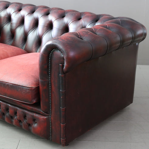 C480 二人掛け チェスターフィールドソファ