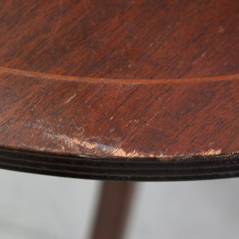 C483 サイドテーブル 木製 キャスター付き 輸入家具 高さ60㎝ 幅61㎝ 奥行61㎝