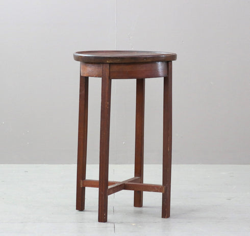 C488 スツール型サイドテーブル 木製 輸入家具 高さ49㎝ 幅31㎝ 奥行31㎝