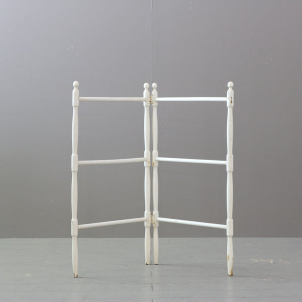 C495 折りたたみ タオルラック イギリス輸入家具 高さ70㎝ 幅41㎝奥行4㎝