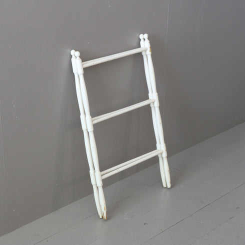 C495 折りたたみ タオルラック イギリス輸入家具 高さ70㎝ 幅41㎝奥行4㎝