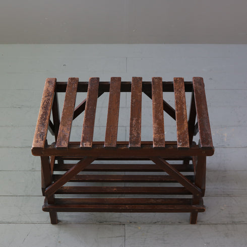 C499 ラゲッジラック 木製 輸入家具 高さ46㎝ 幅62㎝ 奥行38㎝