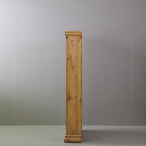 C503 ブックシェルフ 木製 イギリス輸入家具 高さ144㎝ 幅99㎝ 奥行22㎝