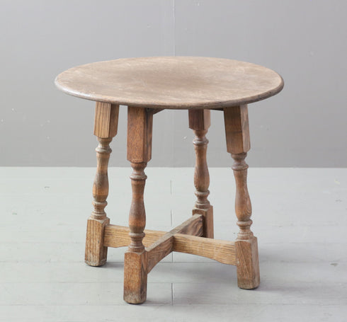 C504 サイドテーブル 木製 輸入家具 高さ47㎝ 幅51㎝ 奥行51㎝