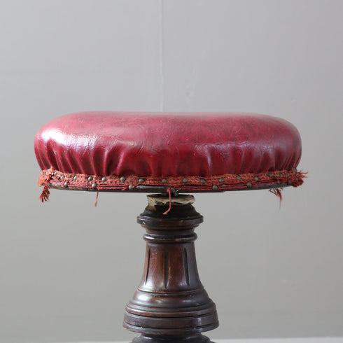 C512 ピアノスツール 回転式 レザー×木製 イギリス輸入家具 高さ49㎝ 幅44㎝ 奥行41㎝