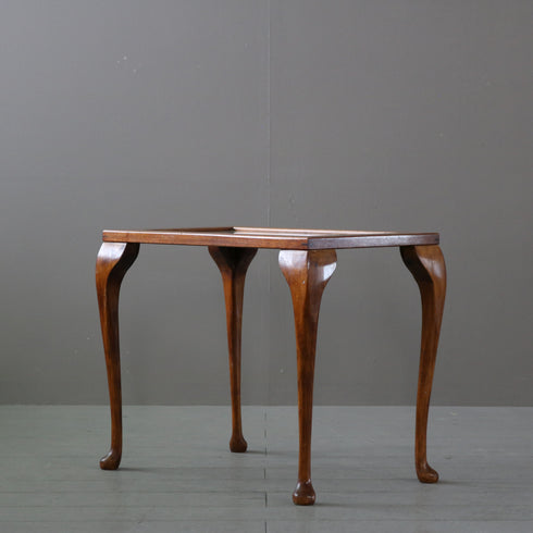 C516 サイドテーブル 天板ガラス 猫脚 木製 イギリス輸入家具 高さ48㎝ 幅59㎝ 奥行38㎝