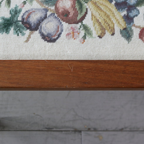 C516 サイドテーブル 天板ガラス 猫脚 木製 イギリス輸入家具 高さ48㎝ 幅59㎝ 奥行38㎝