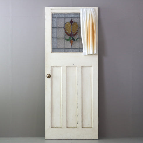 C522 白い扉 ステンドグラス 木製 什器 高さ198㎝ 幅79㎝ 奥行4.5㎝