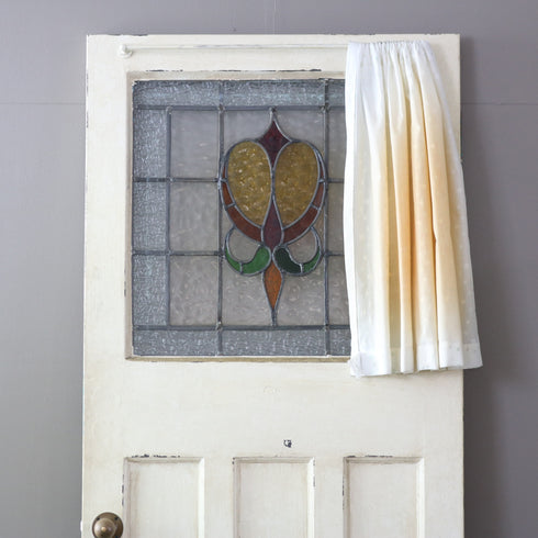 C522 白い扉 ステンドグラス 木製 什器 高さ198㎝ 幅79㎝ 奥行4.5㎝