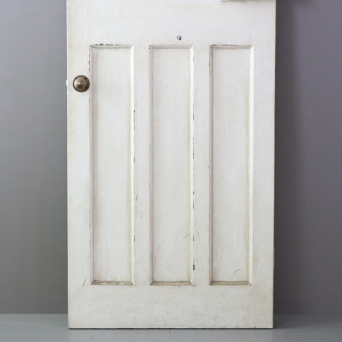 C522 白い扉 ステンドグラス 木製 什器 高さ198㎝ 幅79㎝ 奥行4.5㎝