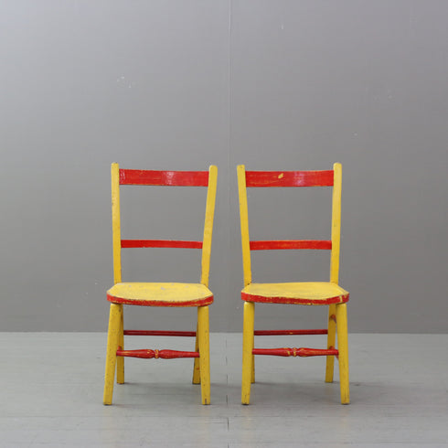 C525 子どもチェア 2脚SET 木製 輸入家具 高さ65㎝ 幅30㎝ 奥行34㎝