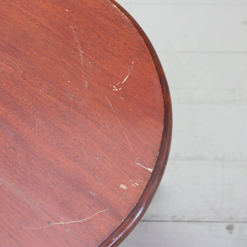 C527 サイドテーブル 木製 輸入家具 高さ59㎝ 幅50㎝ 奥行50㎝