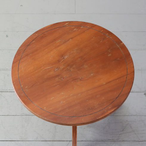 C529 サイドテーブル キャスター付き 木製 輸入家具 高さ50㎝ 幅50㎝ 奥行50㎝