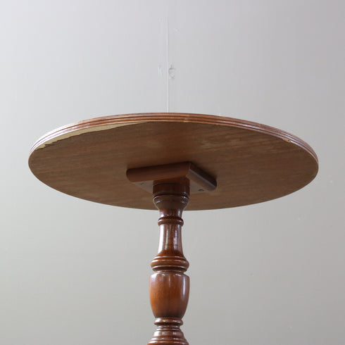 C529 サイドテーブル キャスター付き 木製 輸入家具 高さ50㎝ 幅50㎝ 奥行50㎝