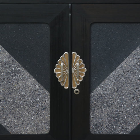 P594 桐箪笥×ロスフラワーパネコ Circlife(サークライフ) 高さ63㎝ 幅115㎝ 奥行43㎝ 【販売価格問い合わせ対象品】