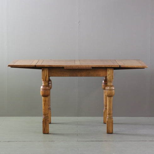 C543 拡張式テーブル 木製 什器 高さ77㎝ 幅91㎝ 奥行91㎝