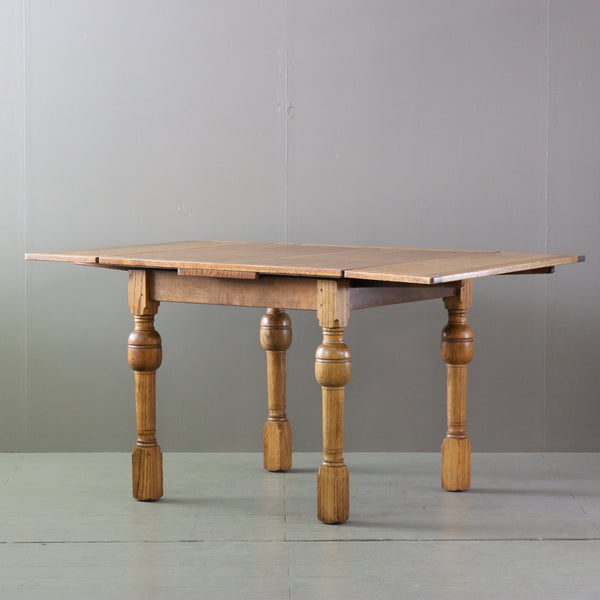 C543 拡張式テーブル 木製 什器 高さ77㎝ 幅91㎝ 奥行91㎝