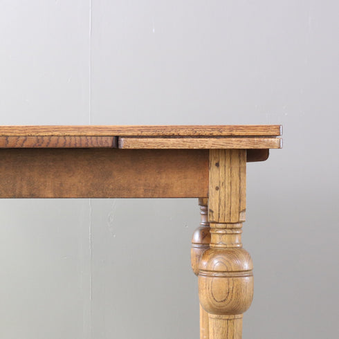 C543 拡張式テーブル 木製 什器 高さ77㎝ 幅91㎝ 奥行91㎝