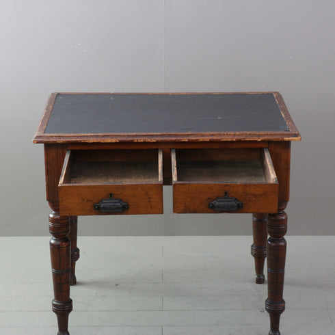 C547 引き出し付きテーブル 展示台 木製 什器 高さ78㎝ 幅91㎝ 奥行67㎝