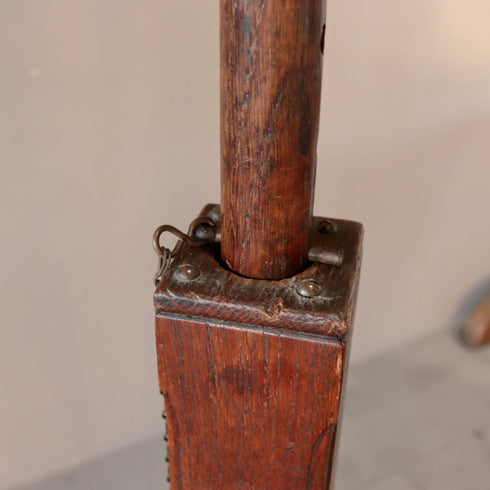 0228 アンティーク譜面台