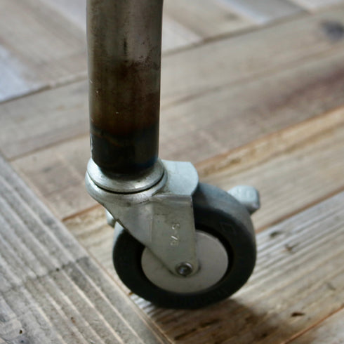 0438 ハンガーラック キャスター付き