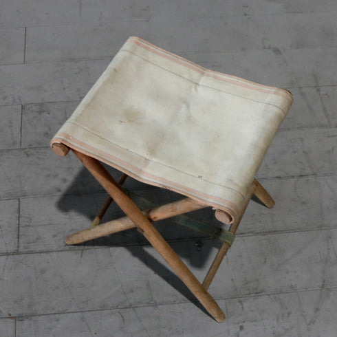 0232 アンティーク折りたたみチェア(帆布)