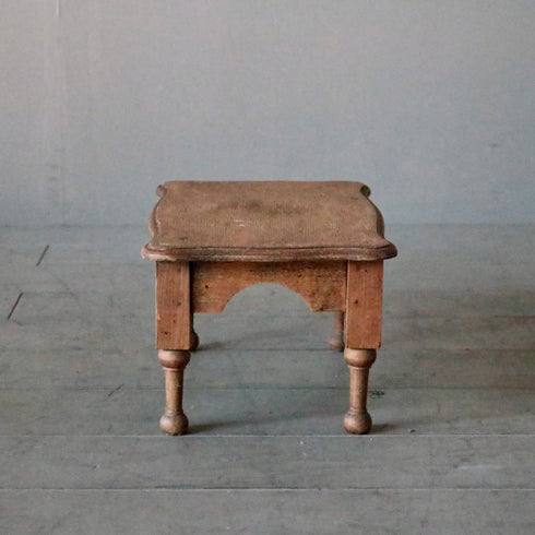 0257 アンティークディスプレイ台