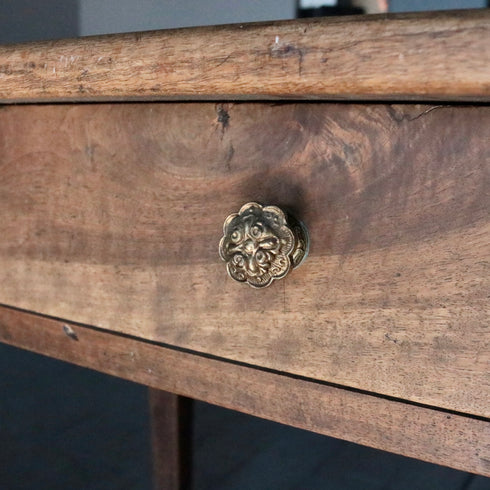 0261 アンティークテーブル