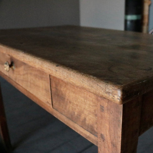 0261 アンティークテーブル