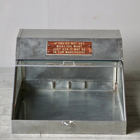 0310 ショーケース