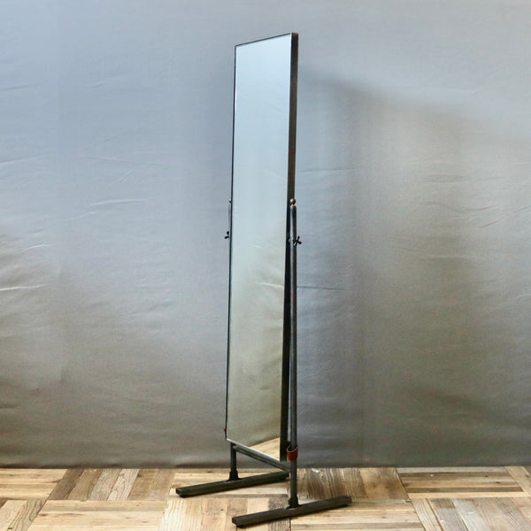 0518 スタンドミラー