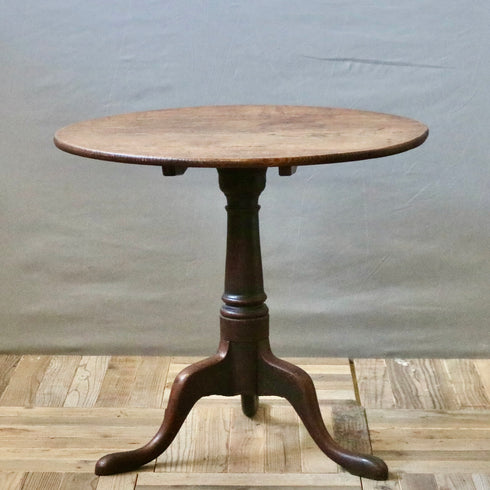 0520 アンティークテーブル