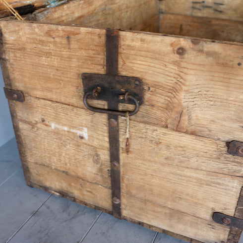 0276 アンティークブランケットボックス