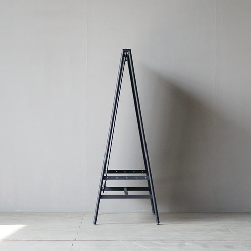 0180 ポスタースタンド