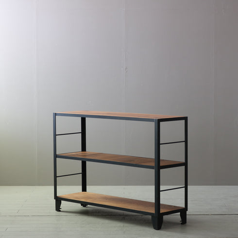 ウッド×アイアンの3段のオープンシェルフの斜めからの全体画像