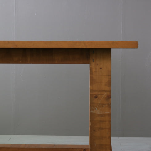 木製ワークテーブル作業台の右側のアップ画像