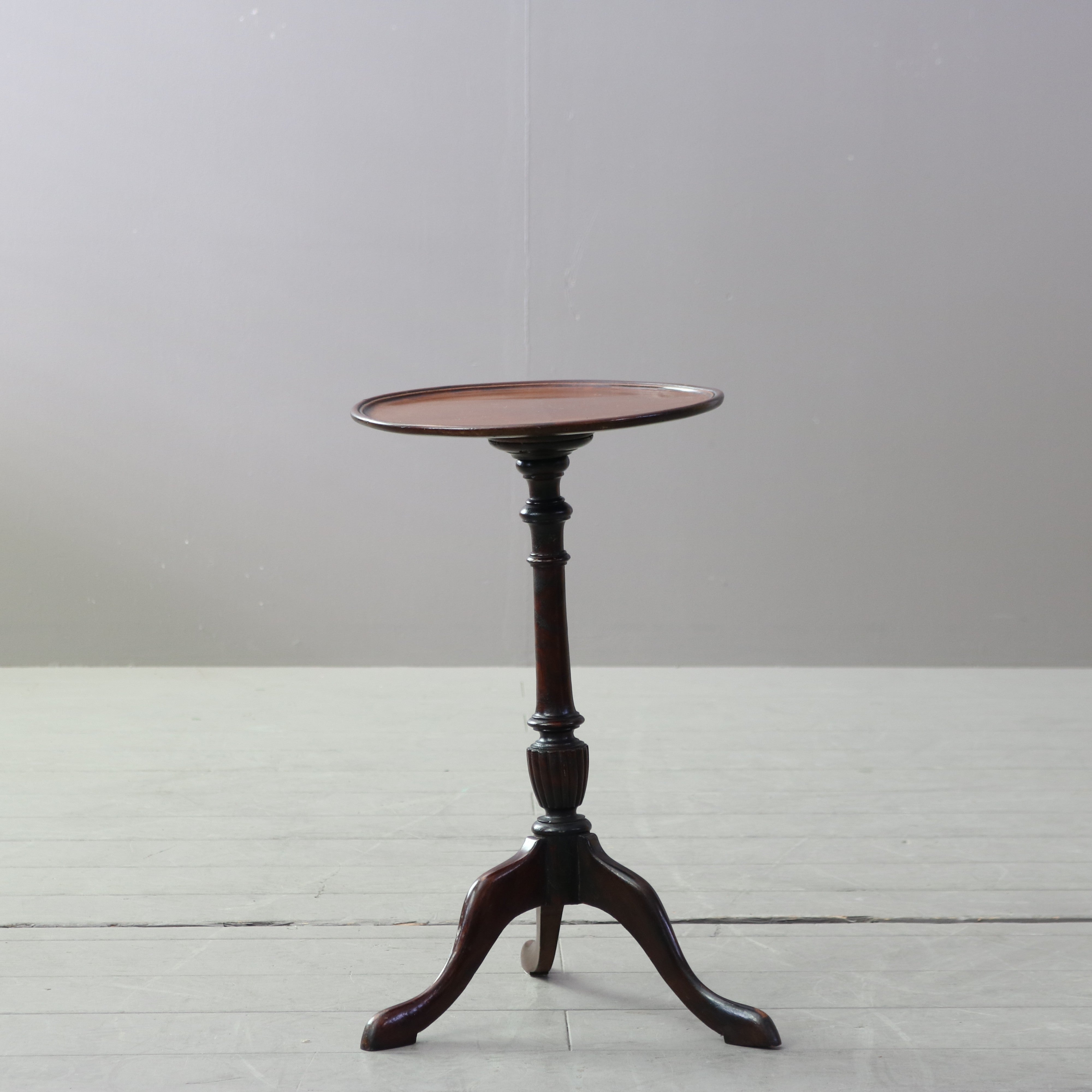 展示台/テーブルの通販ならヴィンテージ・アンティーク什器家具のuragami