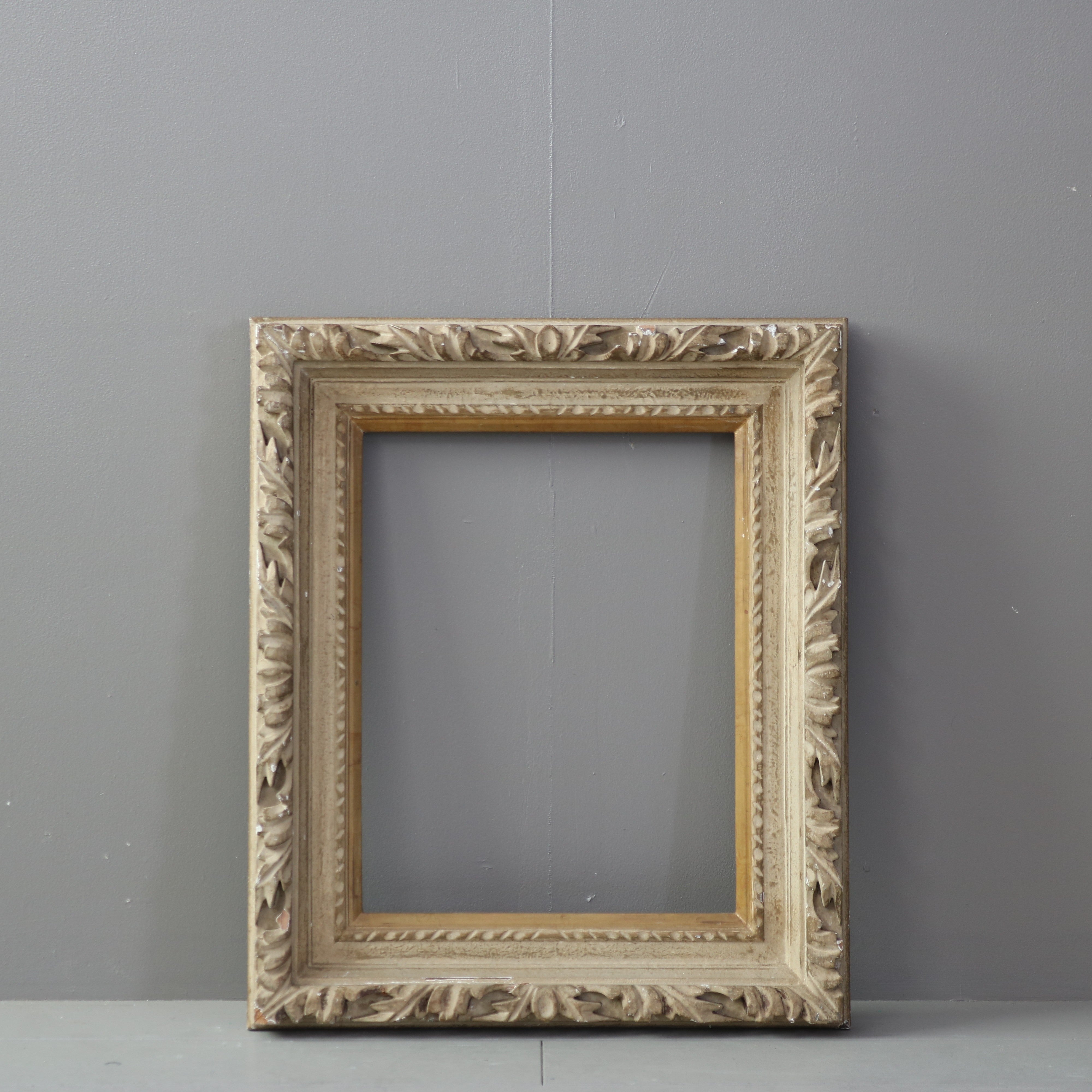 G730】 ヴィンテージ額縁 ナチュラル H58/W49/D6 – uragami