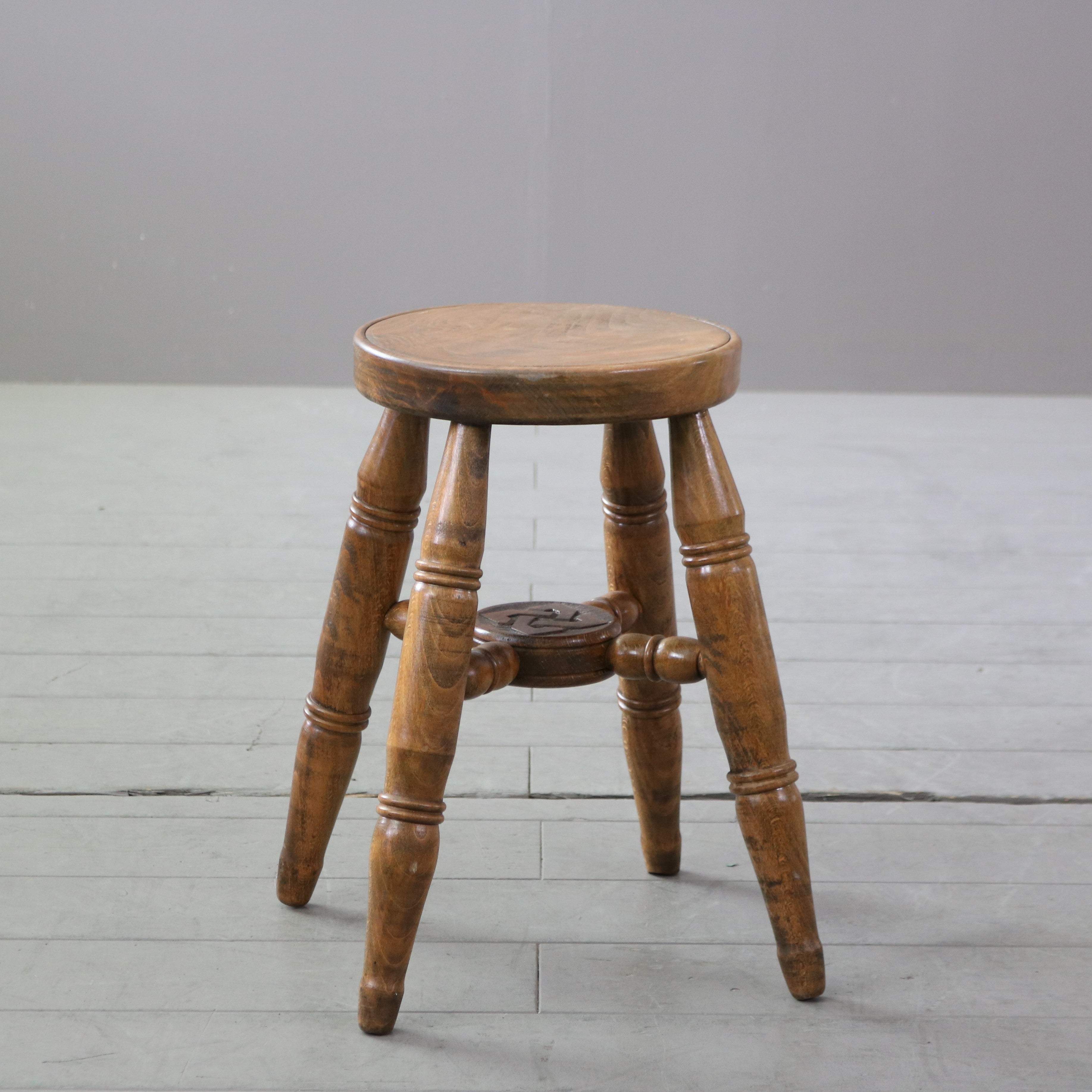 チェア/スツール/ソファの通販ならヴィンテージ・アンティーク什器家具