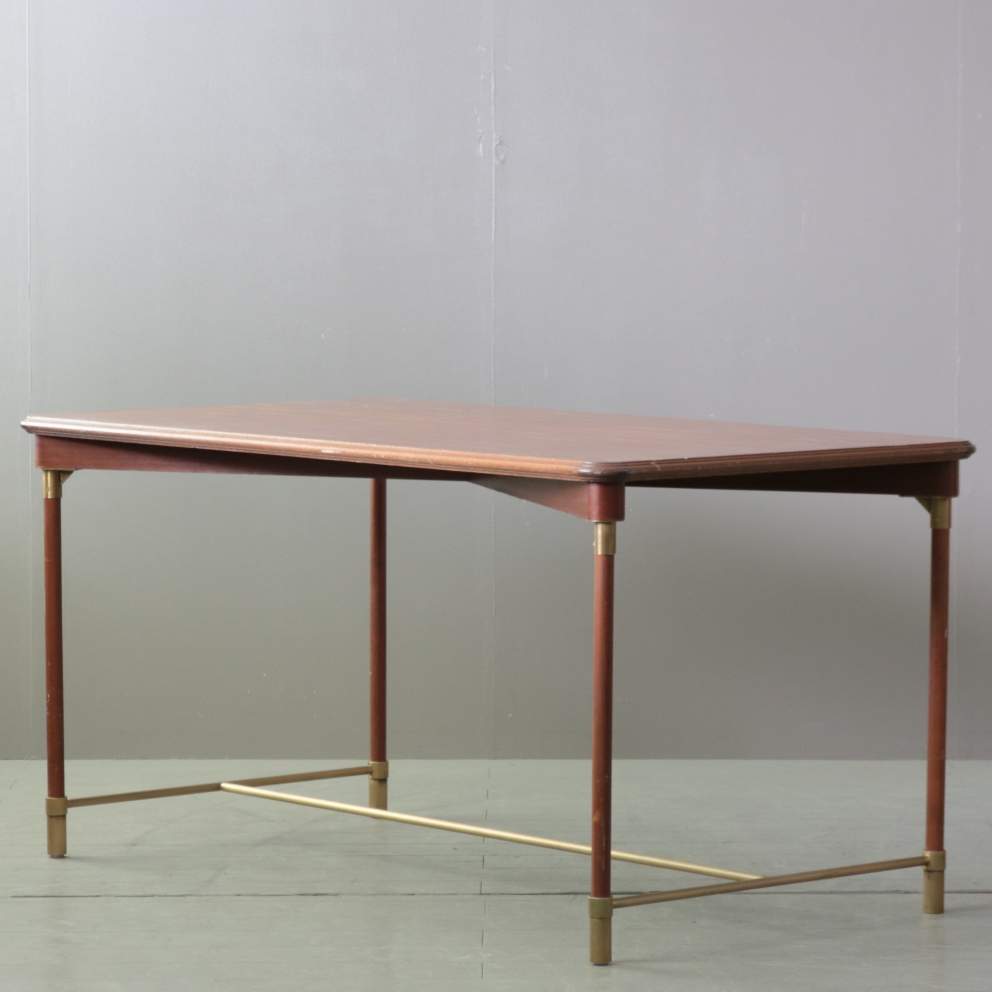 展示台/テーブルの通販ならヴィンテージ・アンティーク什器家具のuragami